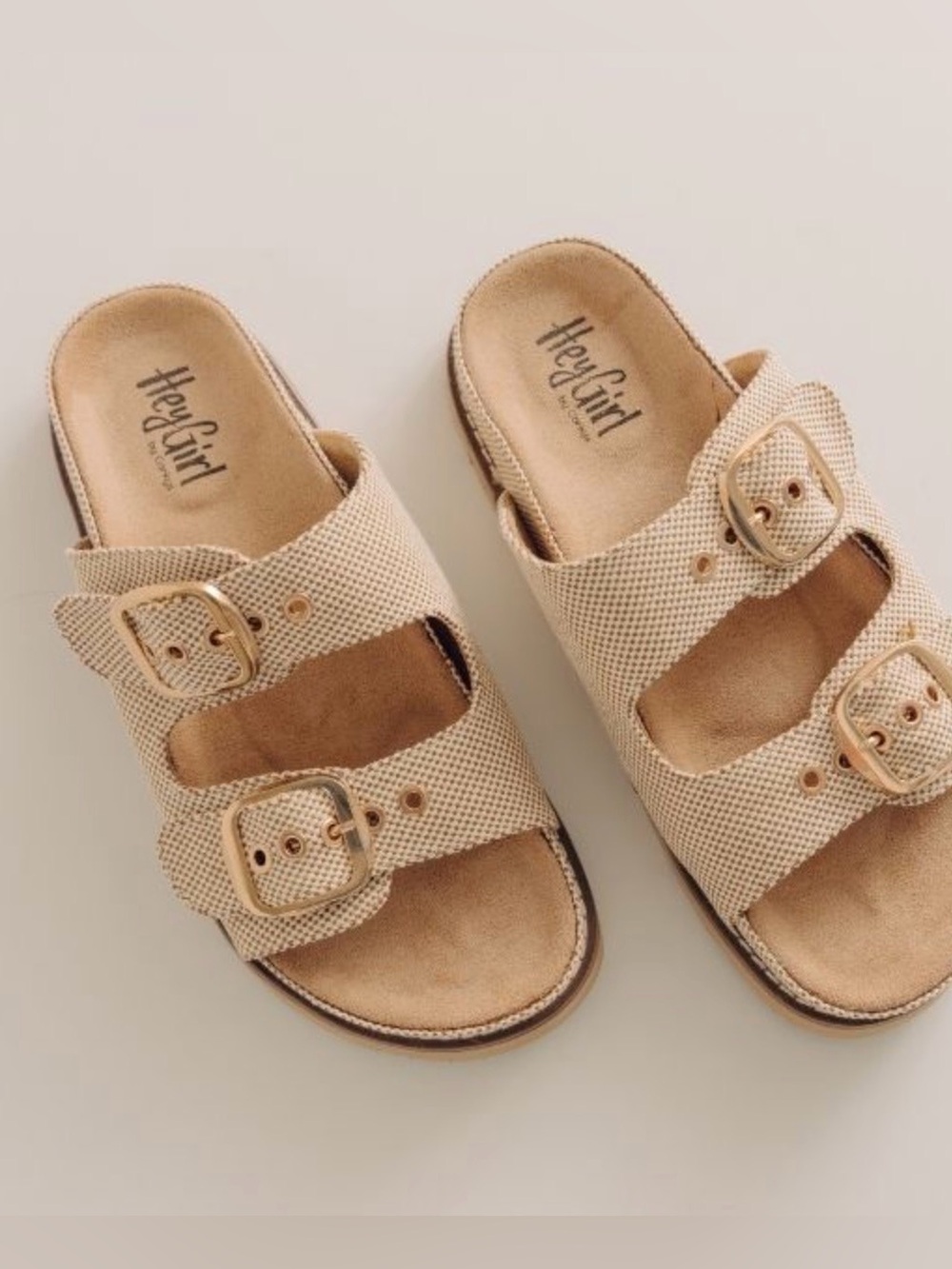 Corky’s Hey Girl She’s Spicy Beige Double Buckle Slide Sandals LIKE NEW sz 8